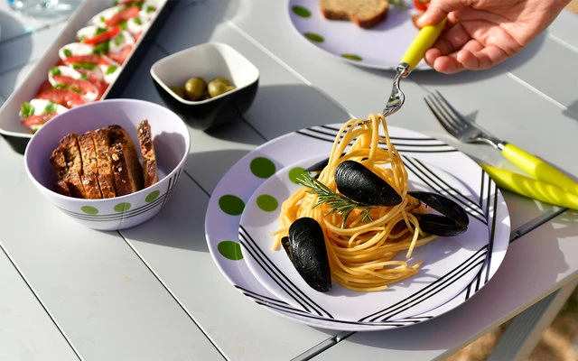 Berger Dots Vajilla De Melamina 16 Pzas Verde 4 Berger Dots Vajilla De Melamina 16 Pzas Verde - Imagen 2